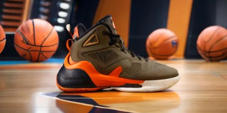 Basketball sneakers reflect the new environment to embrace athletes with wide feet.