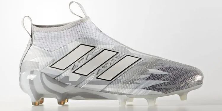 Wide-foot soccer shoes' synthetic materials are often lightweight and low-maintenance