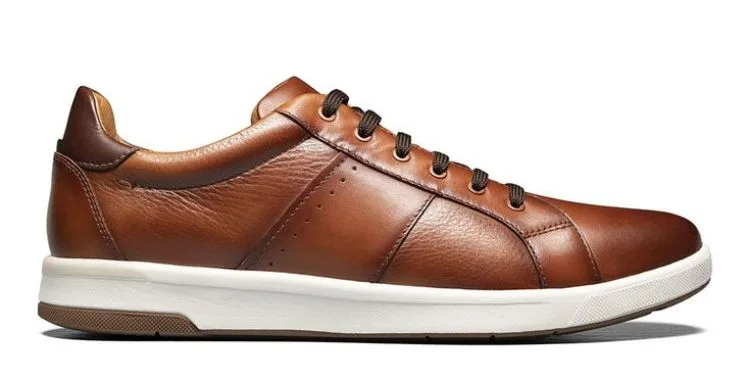 The handmade Italian low-top is perfect for style & comfort and must be in your wardrobe