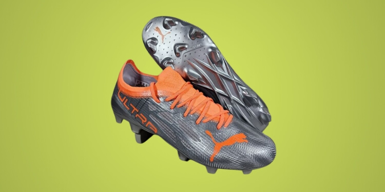 the right Soccer Cleats for Forwards in 2024